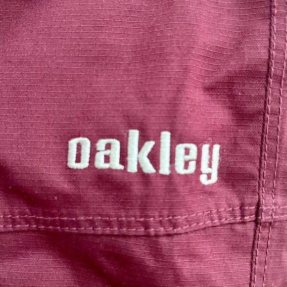 Oakley snow pants. Women size L. - Picture 6 of 7